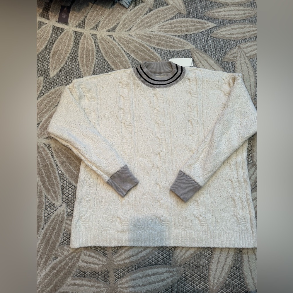 NWT Cozy Cream Cable Mock Neck Knit Sweater S